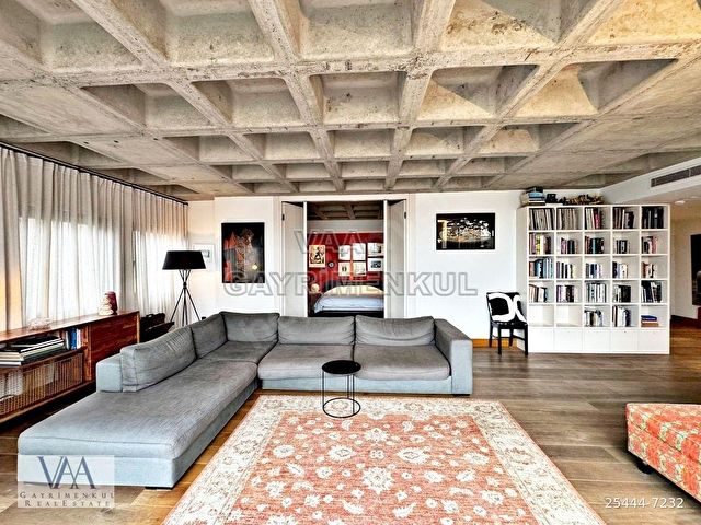 Nisantasi Satılık Teraslı Modern Dekorlu Otoparklı Daire - Görsel 23