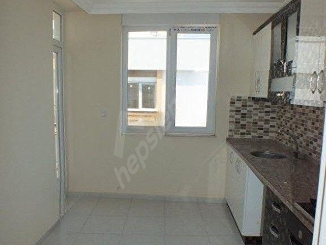 YÜKSEK ALAN MAHALLESİNDE MERKEZİ KONUMDA 2+1 AYRI MUTFAKLI DAİRE - Görsel 13
