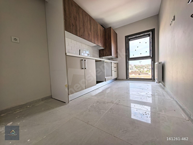 YAŞAMDAN VELİBABA MAH. SIFIR ARA KAT 3+1 LÜKS DAİRE - Görsel 12