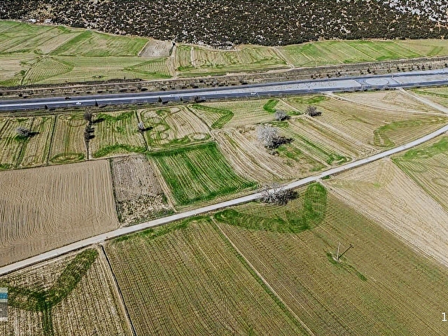 BURDURANTALYA KARAYOLUNA CEPHE 8.567 M² RESMİ YOLU OLAN TARLA - Görsel 7