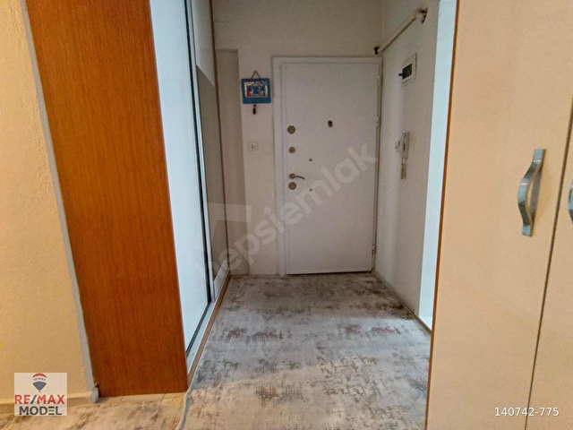 REMAX MODEL DEN KAYALIK CADDESINDE 3+1 SATILIK DAIRE - Görsel 9