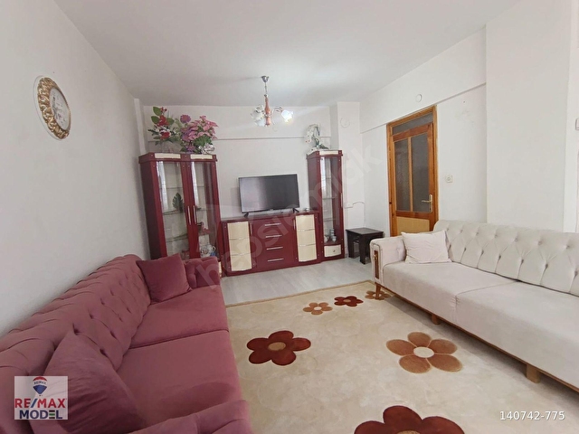 REMAX MODEL DEN KAYALIK CADDESINDE 3+1 SATILIK DAIRE - Görsel 8