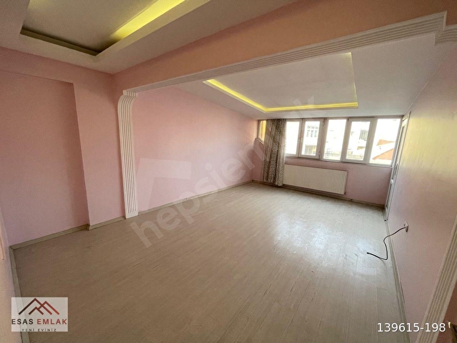 GAZİOSMANPAŞA PAZARİÇİNDE 2+1 95m2 4.KAT MASRAFSIZ SATILIK DAİRE - Görsel 2