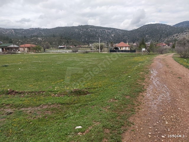 ANTALYA KORKUTELİ BAYATBADEMLERİNDE SATILIK TARLA 16484 M2 - Görsel 12