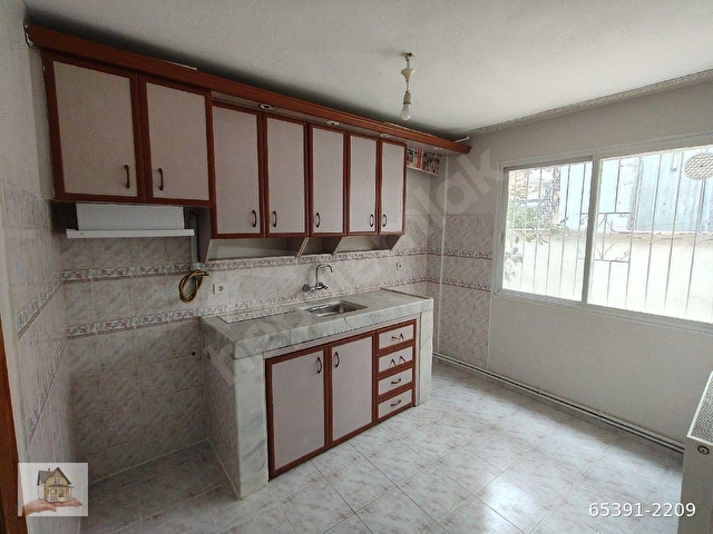 HALİL EMLAK TAN YÜKSEK GİRİŞ DOĞAL GAZLİ BOYALI TEMİZ 2+1 90 M2 17 000 TL