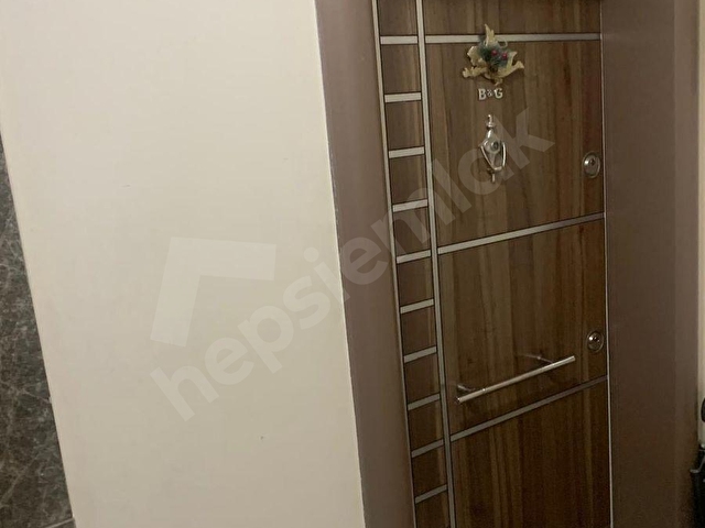 Gaziemir Merkeze 500 metre Açık ve Kapalı Otoparklı Geniş Daire - Görsel 7