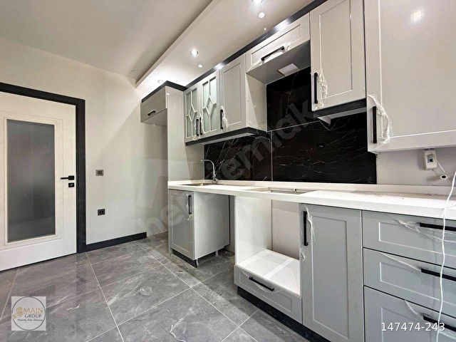 YAKUPLU METROBÜSE YAKIN BUTİK SİTE 2+1 OTOPARKLI BOŞ DAİRE - Görsel 21
