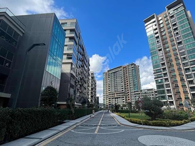 VADİSTANBUL PARK SATILIK 3+1 BAHÇEKATI BOŞ GÜNCEL DAİRE - Görsel 18