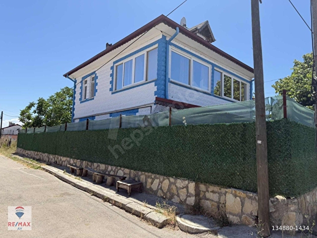 Satılık 3+1 Müstakil Ev Bahçe ve Kapalı Teras REMAX AY - Görsel 30