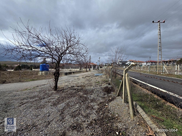 GÖLBAŞI GÖRECE SİT. İÇERİSİNDE SATILIK 700M2 KÖŞE PARSEL - Görsel 9