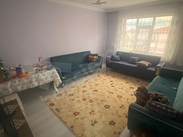 KAMPÜS GAYRİMENKULDEN_SELÇUK ÜNİ.YÜRÜME MESAFESİNDE 3+1 SATILIK