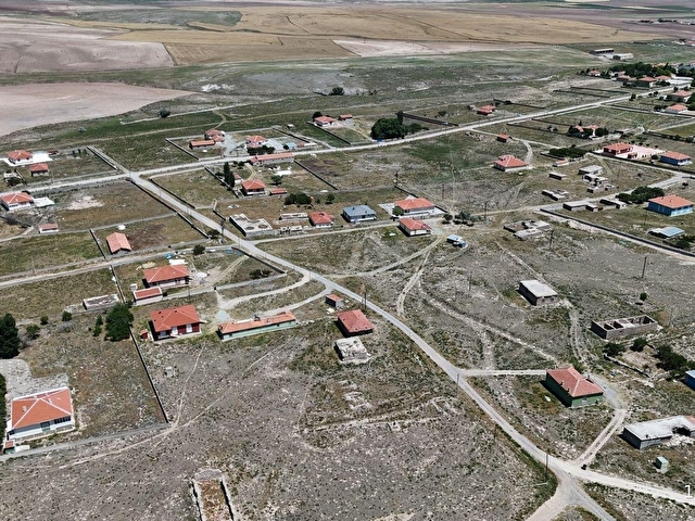 CİHANBEYLİ BULDUKDA 578 M² MÜSTAKİL KONUT İMARLI KUPON ARSA - Görsel 8