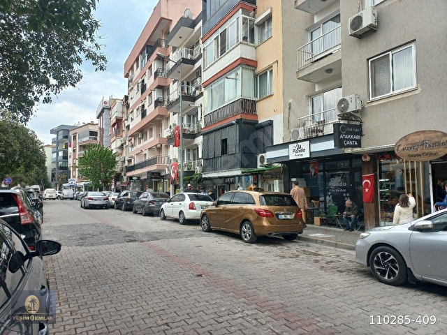 YEŞİM EMLAKTAN KARŞIYAKA BOSTANLIDA KİRALIK 45 M2 DÜKKAN