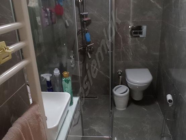 göztepe 77 sk amerikan kolej yakını masrafsız 3+1 sahile yakın - Görsel 25