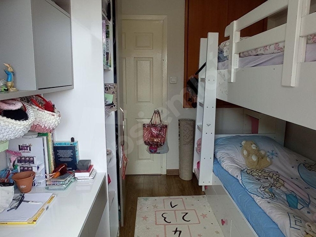 göztepe 77 sk amerikan kolej yakını masrafsız 3+1 sahile yakın - Görsel 23