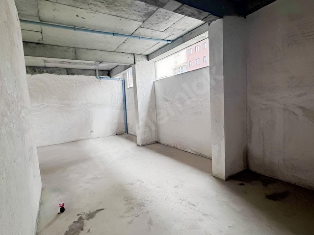 ZECORNER PREMİUMDAN BAĞCILAR METRO CIKIŞI 15 METRE CEPHE DÜKKAN - Görsel 19