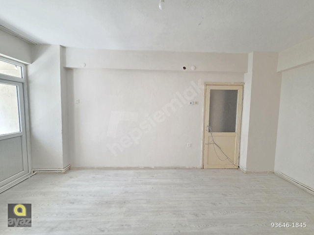 PAŞABAYIR MAHALLESİNDE ARA KAT KİRALIK 2+1 DAİRE - Görsel 5
