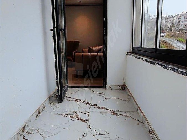 ESENEVLERDE TRAMVAYA YAKIN, İÇİ FULL EŞYALI, GENİŞ SIFIR 1+1 - Görsel 13
