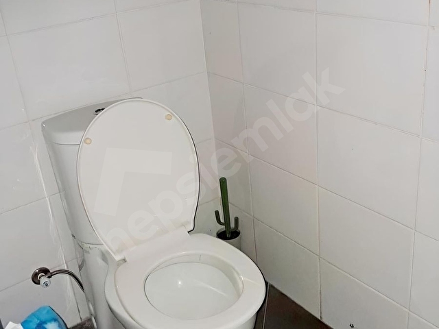 Merkezi Konumda Kiralık Ofis - Görsel 8