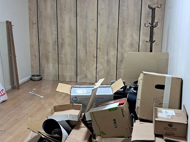 Merkezi Konumda Kiralık Ofis - Görsel 18
