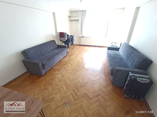 4. LEVENT EMNİYETEVLERİNDE GENİŞ ARA KAT 2+1 SATILIK DAİRE - Görsel 2