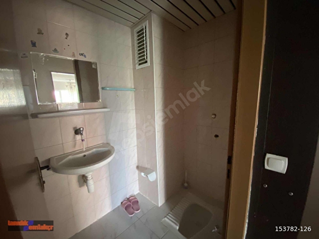 TANIDIK EMLAKÇI BOR TOKİDE 3+1 EŞYALI DAİRE SATIYOR - Görsel 28