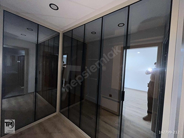 ŞEHRİN MERKEZİNDE LÜKS KİRALIK VİLLA - Görsel 23
