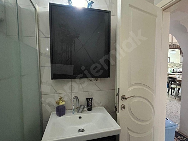 Karataş Barbaros’ta 3+1 | 120 m² | Ara Kat | Doğalgazlı | Çift Cephe Ferah Daire - Görsel 15