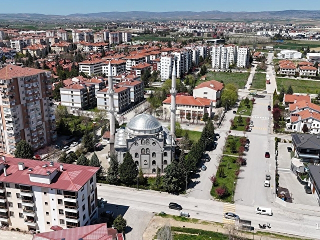 PROMA dan BATIKENT MAH.SİTE İÇİNDE BALKONLU ASANSÖRLÜ 3+1 DAİRE - Görsel 2