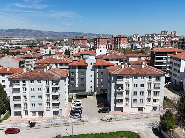 PROMA dan BATIKENT MAH.SİTE İÇİNDE BALKONLU ASANSÖRLÜ 3+1 DAİRE - Görsel 3
