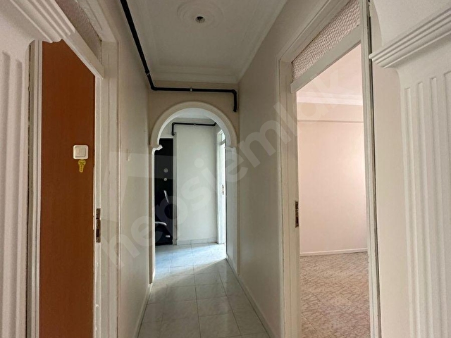 MEDRESE ALİBEY MAH. TAŞLIK CAMİİ ARKASINDA 3+1 KİRALIK DAİRE - Görsel 8
