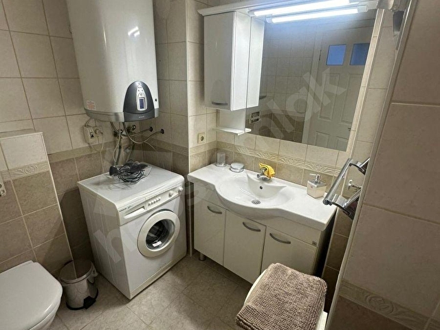 EŞYALI KİRALIK !!! POLİGONDA, ASANSÖRLÜ, OTOPARKLI, 3+1, FERAH DAİRE - Görsel 4