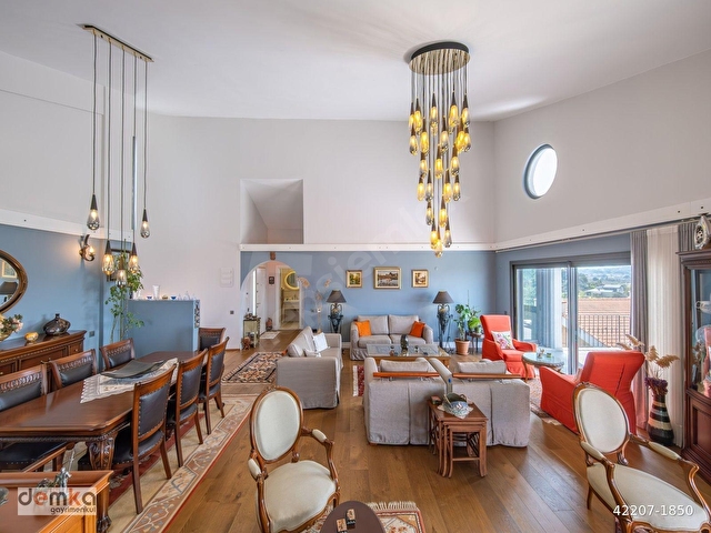 Kekliktepe Yelaltı Site içinde Şerefiyesi yüksek Satılık Villa - Görsel 8