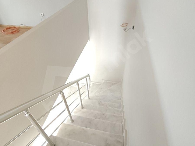 BÜYÜKÇEKMECE SİNANOBA SAHİLTEPE SİTESİNDE 5+2 SATILIK VİLLA - Görsel 11