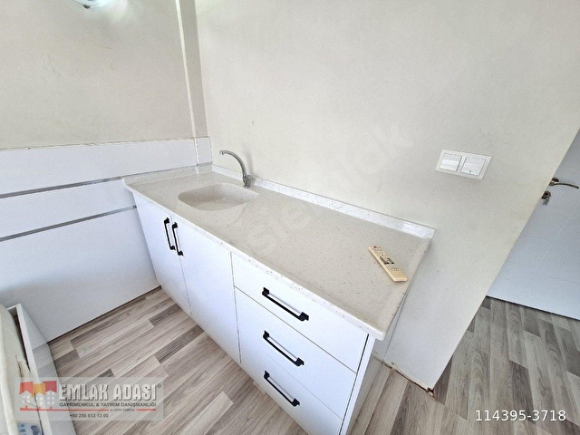 KUŞADASINDA SU İNTERNET DAHİL 20.000TL 1+0 EŞYALI APART DAİRE - Görsel 10