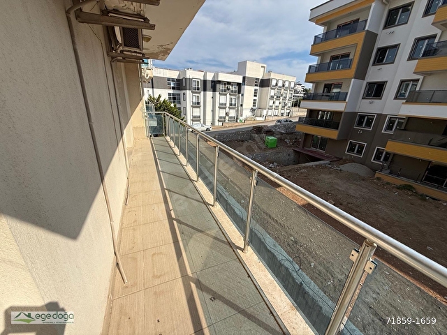 KUŞADASINDA MERKEZE YAKIN DENİZ MANZARALI 3+1 YOLA CEPHELİ DAİRE - Görsel 30