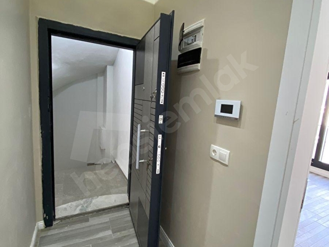 Karabağlar General Kazım Özalp Mahallesi Satılık Daire 2+1 103 m2 Asansörlü - Görsel 10