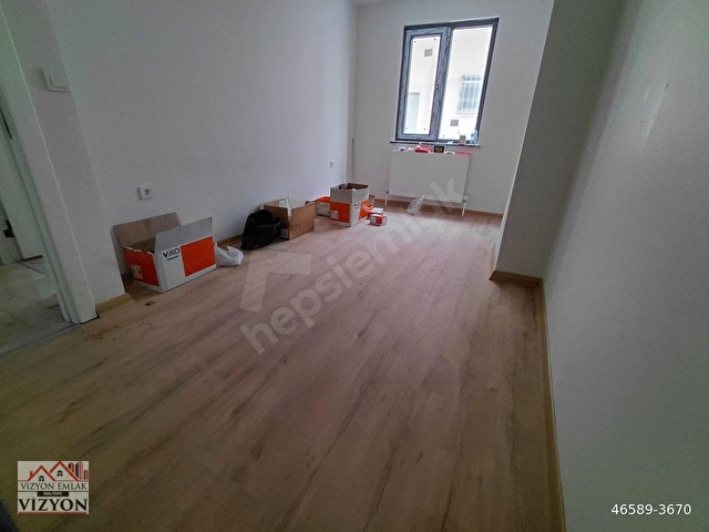 SIFIR BİNA-MERKEZİ KONUMDA-ULAŞIMA KOMŞU-KARANLIK ODASIZ - Görsel 11