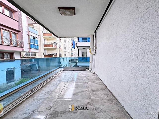 BUTİK SİTE İÇİ EBEVEYN BANYOLU KAPALI OTOPARKLI METROBÜSE 5 DK - Görsel 15