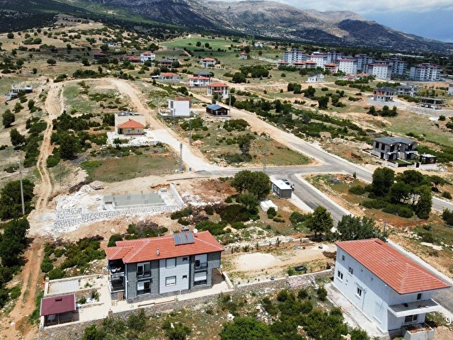 ALİ TOSUNDAN EN KIYMETLİ BÖLGEDE PARK MANZARALI 336M² ARSA - Görsel 21
