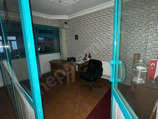 BAĞCILAR DAĞYOLU CADDE ÜSTÜ 240m2 KİRALIK OFİS - Görsel 6