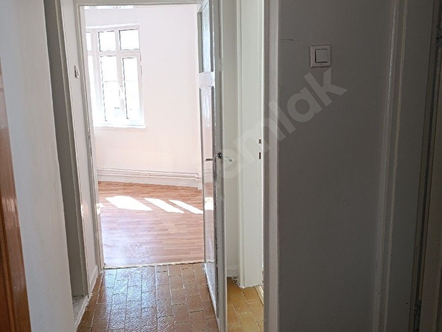sahibinden caddeye yakın manzaralı kiralık daire - Görsel 3