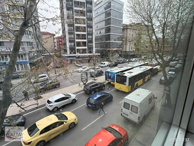 ATAŞEHİR KAYIŞDAĞ CADDE ÜSTÜ 3 KAT TOPLAM 1000 M2 BÜRO&OFİS - Görsel 18