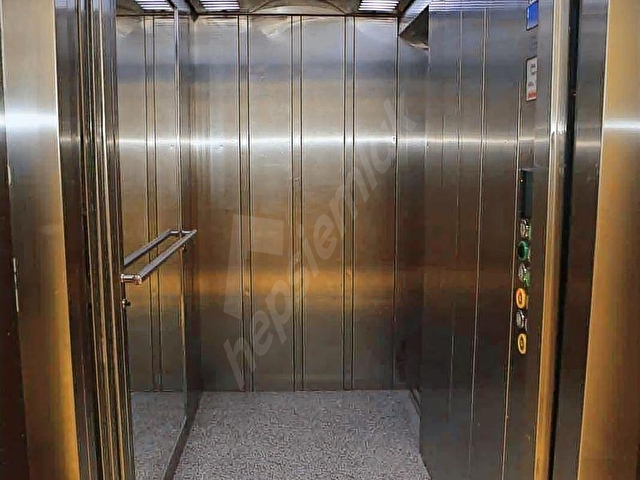 ATAŞEHİR KAYIŞDAĞ CADDE ÜSTÜ 3 KAT TOPLAM 1000 M2 BÜRO&OFİS - Görsel 27