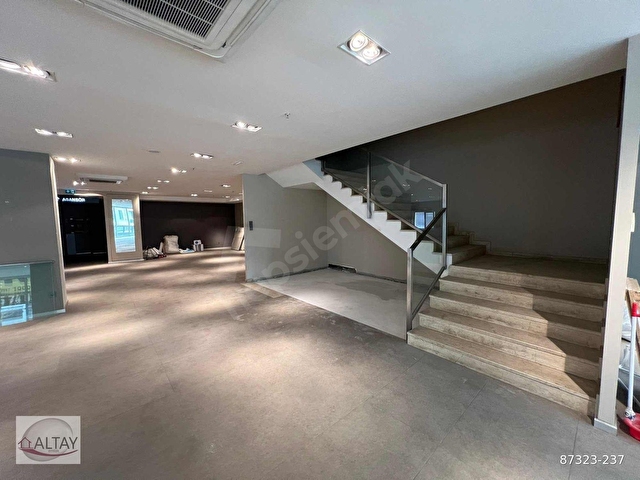 ATAŞEHİR KAYIŞDAĞ CADDE ÜSTÜ 3 KAT TOPLAM 1000 M2 BÜRO&OFİS - Görsel 16