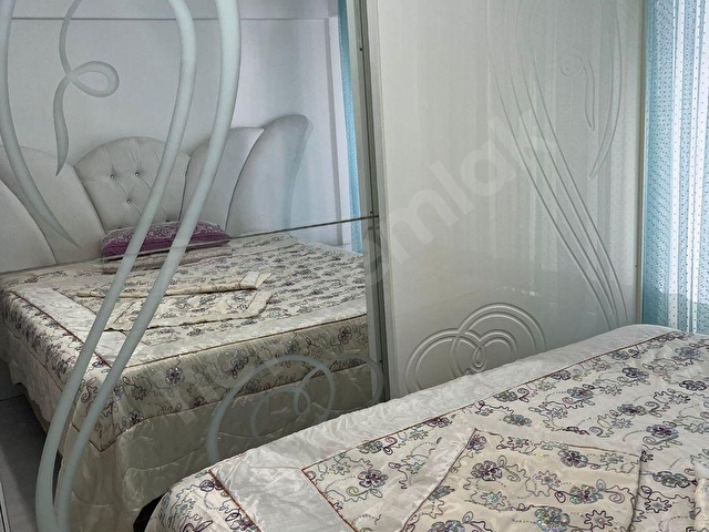 TURAN EMLAK 2+1 KOMBİLİ YENİ MOBİLYALI ORTA KAT ASÖNSÖRLÜ DAİRE KOLEJ - Görsel 6