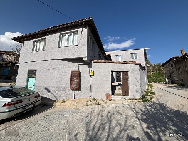 C.İ.A GROUP TAN S.HİSAR ÇARŞI MERKEZDE D.GAZLI 195M2 MÜSTAKİL EV