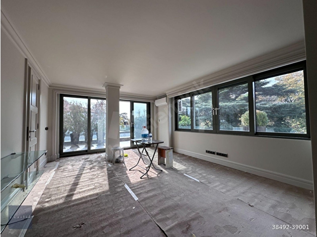 Yeniköy  de Panoramik Boğaz Manzaralı Geniş Teraslı Lüks Daire - Görsel 14