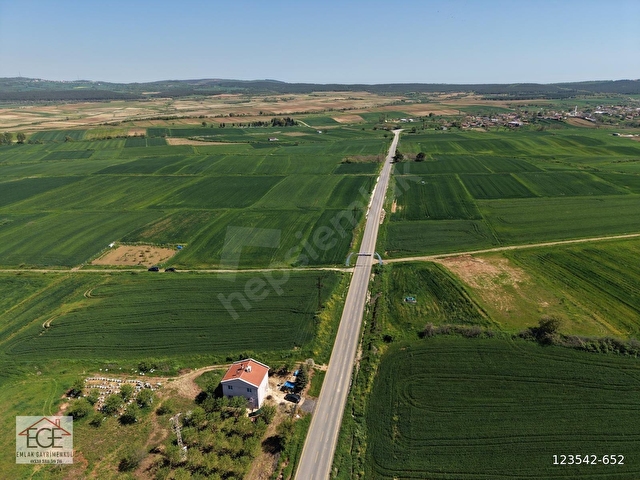 EGE EMLAKTAN ŞABANMERA KÖYÜNDE SATILIK 3.498 m2 TARLA