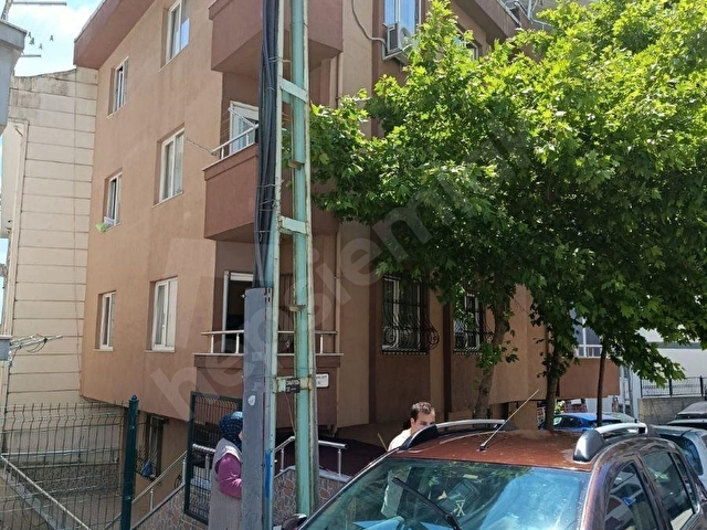 Pendik Gözdağında,Merkeze 200m,Müstakil Bahçeli Satılık 2+1